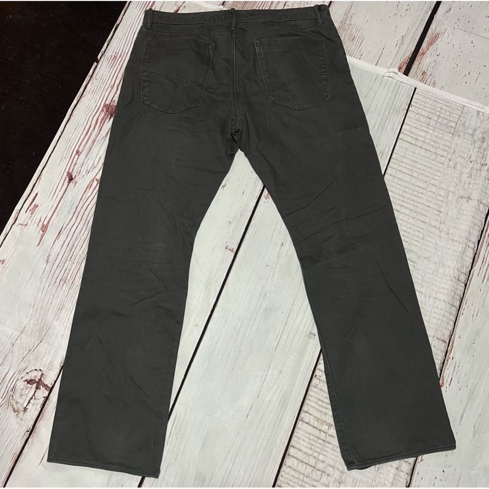 BANANA REPUBLIC Men’s Jeans grey/black super comfy relaxed fit jeans 36x34 EUC - Picture 3 of 14